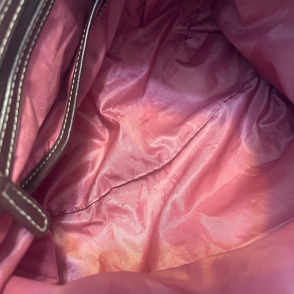 Tommy Hilfiger Logo Shoulder Bag – Cloth with Leather Trim 👜✨ - Picture 6 of 14